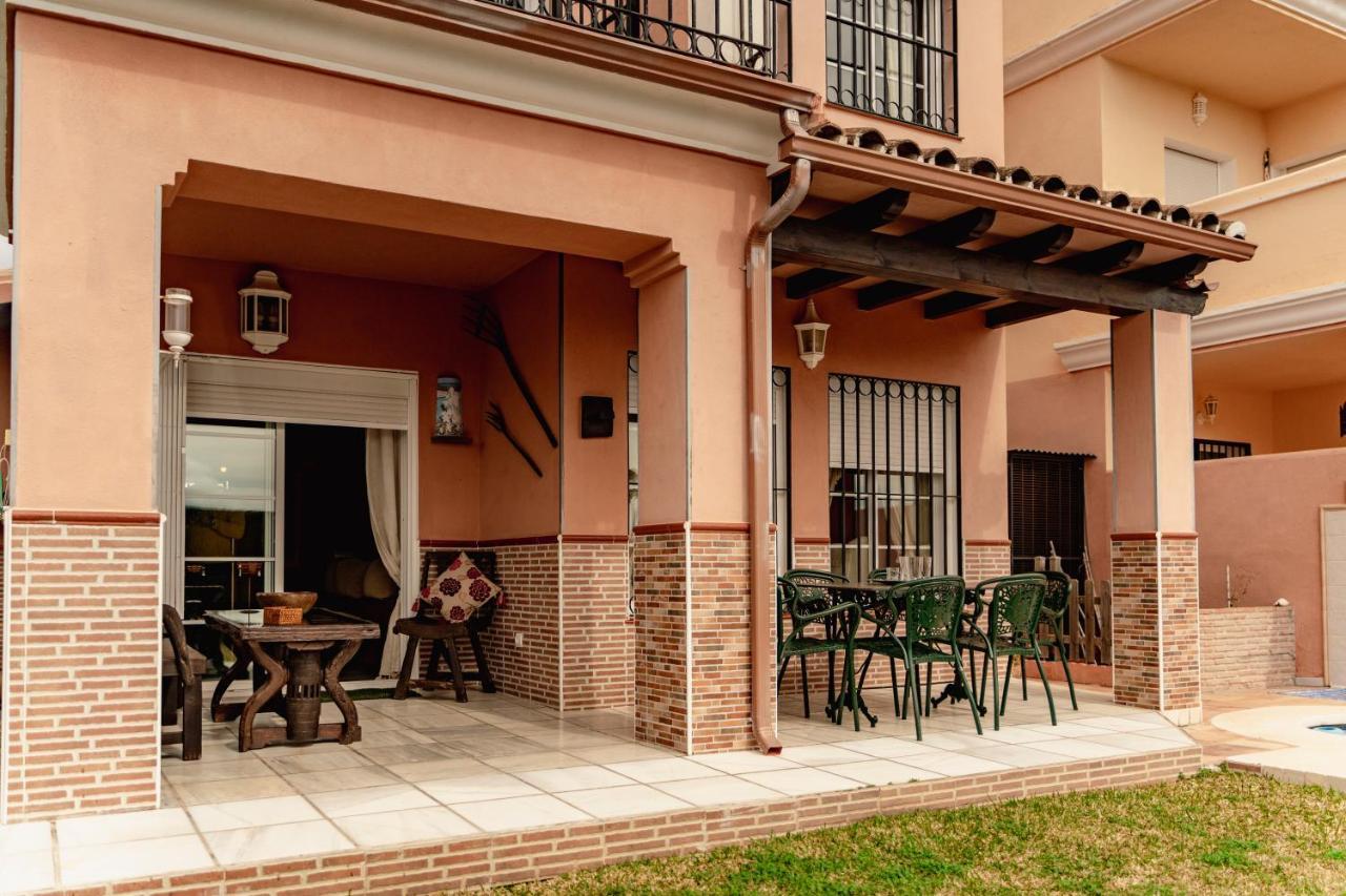 Villa Estilo Mediterranea Con Piscina, Jardin, Bbq Y Jacuzzi - Villa Bel Air Real Estepona Ngoại thất bức ảnh