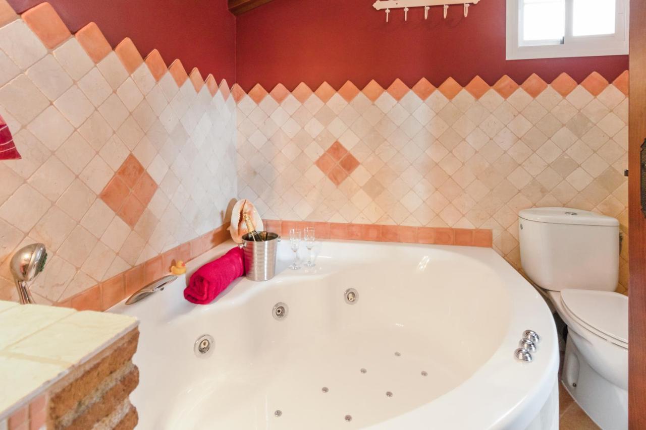 Villa Estilo Mediterranea Con Piscina, Jardin, Bbq Y Jacuzzi - Villa Bel Air Real Estepona Ngoại thất bức ảnh