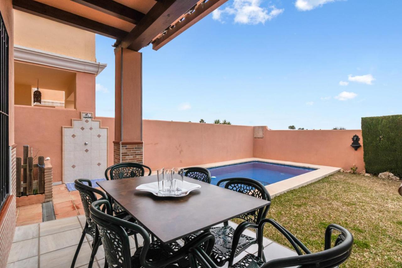 Villa Estilo Mediterranea Con Piscina, Jardin, Bbq Y Jacuzzi - Villa Bel Air Real Estepona Ngoại thất bức ảnh